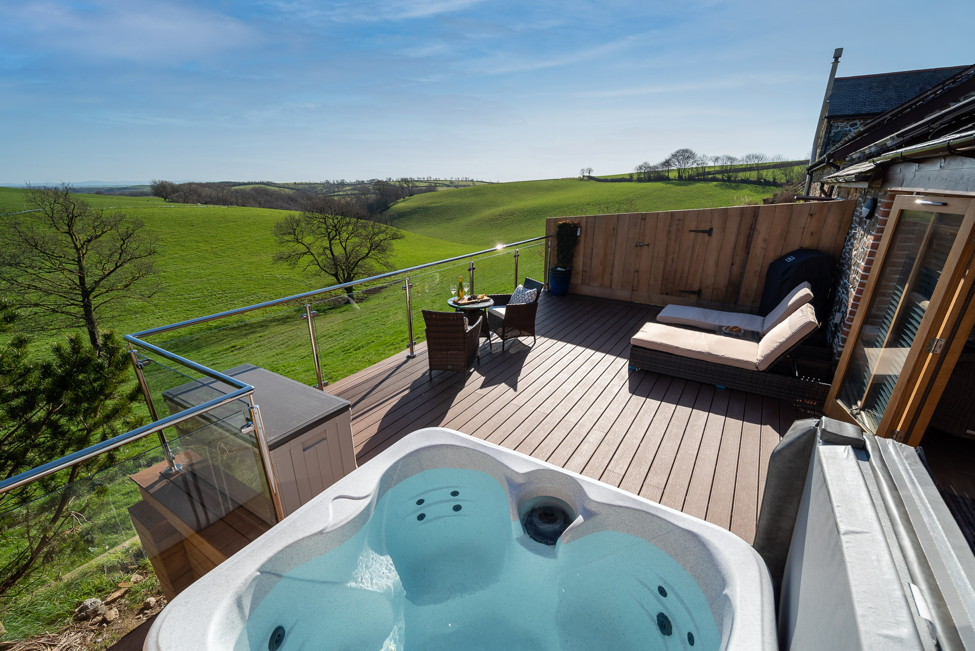 How to fill your holiday cottage in 2 weeks a success story from MFC